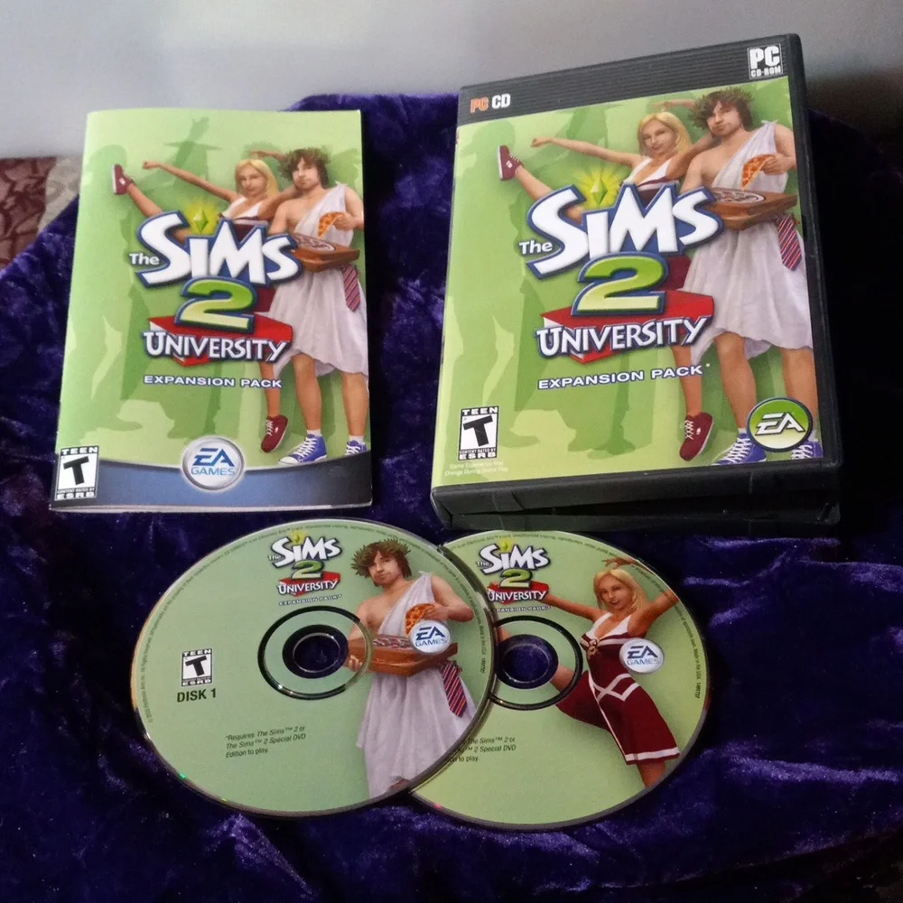 Lot 24 The Sims 2 university game